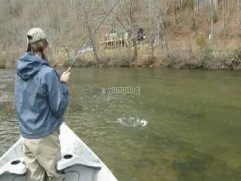 Practica pesca en el río /tb_pesca con mosca3.jpg